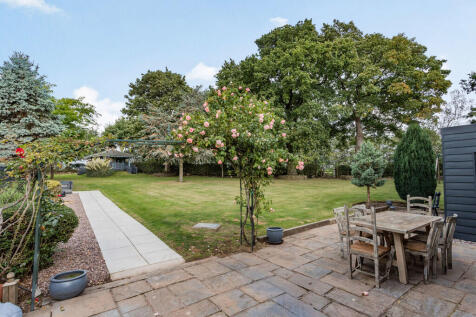 8479735-exterior2...