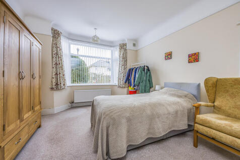 3 Newstead Road, ...