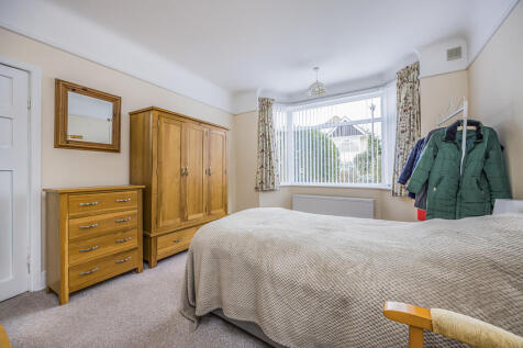 3 Newstead Road, ...