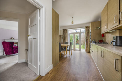 3 Newstead Road, ...