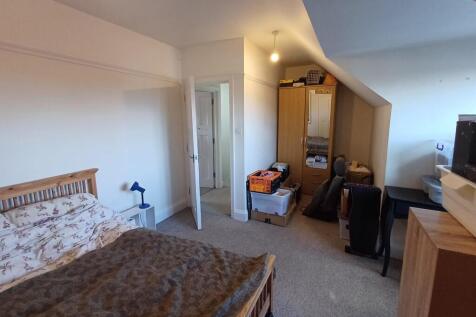 bedroom 3 3