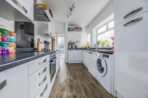 13 Beaufort Road,...