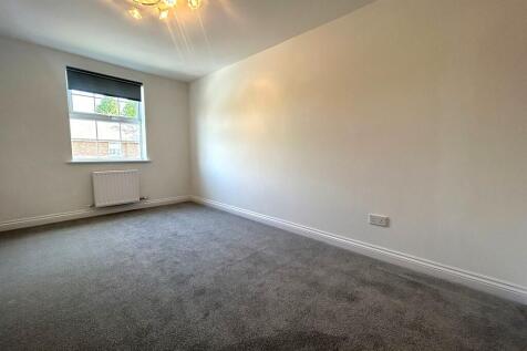 bedroom 1 4