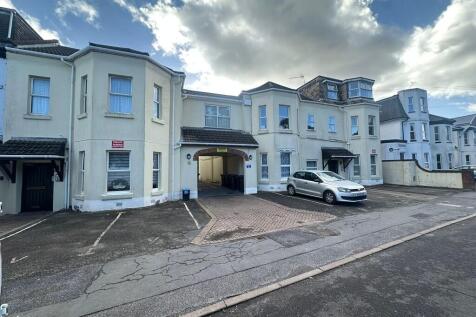 IMG-20251028-WA00...