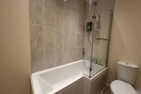 IMG-20251028-WA00...