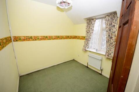 Rear Bedroom