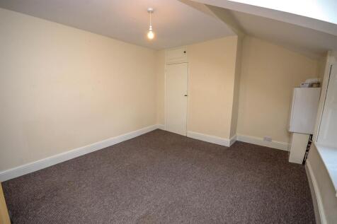 Rear Bedroom