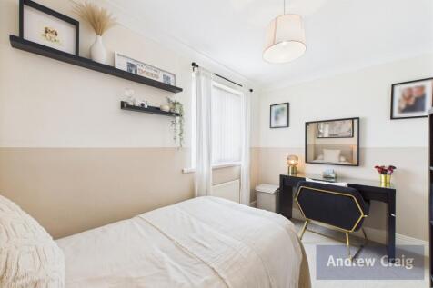Rear Bedroom