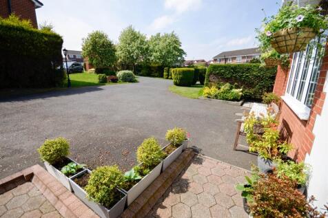 Frontage/Drive