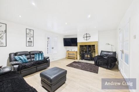 Dining Room / Living