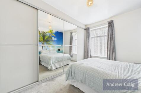 Rear Bedroom