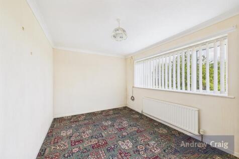 Rear Bedroom