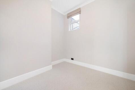 Bedroom 3.jpg