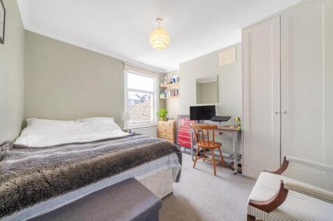 Bedroom 2.jpg