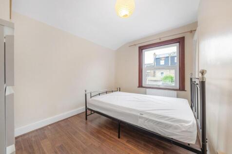 Bedroom 3.JPG
