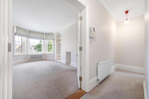 Hallway.JPG