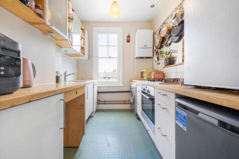 Kitchen.JPG