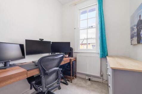 Bedroom 4.JPG