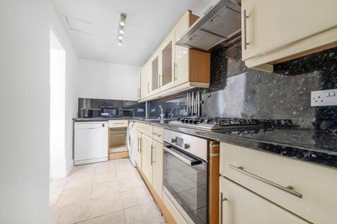 Kitchen.JPG