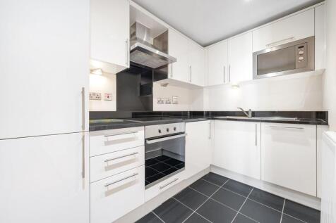 Kitchen.JPG
