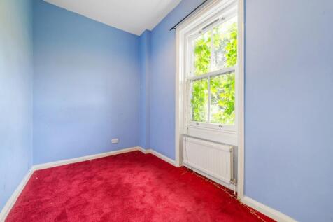Bedroom 2.JPG