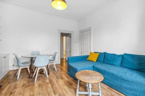 Reception room (3)