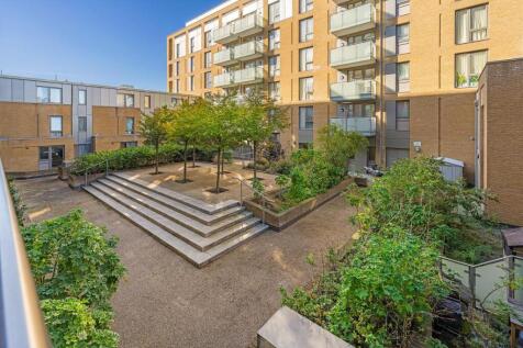 Communal gardens (1)