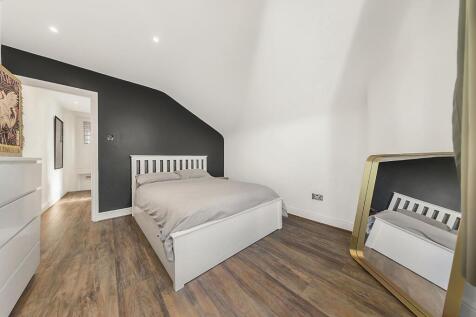 Bedroom.jpg