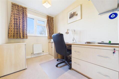 Bedroom/Office