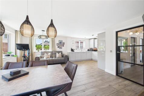 Kithcen/Dining