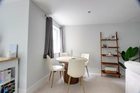 IMG_0015-IMG_0017 DINER 1.jpg