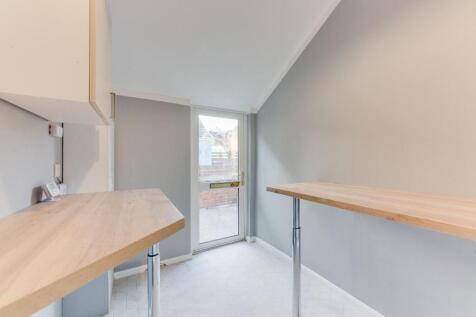 Utility room 1.2.jpg