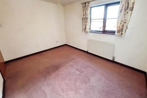pbox-bedroom-313470.jpg