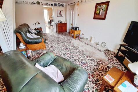 pbox-living_room-315896.jpg