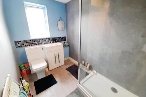 pbox-bathroom-315896.jpg