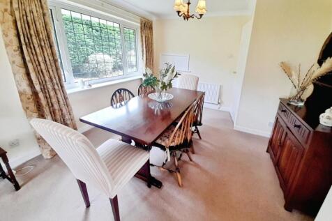 pbox-dining_room-323136.jpg
