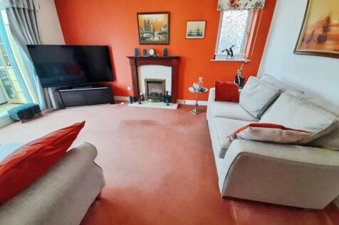 pbox-living_room-334040.jpg