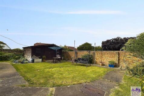 CAM02633G0-PR0148-STILL016.jpg