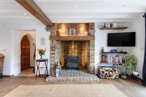 Lounge Fireplace