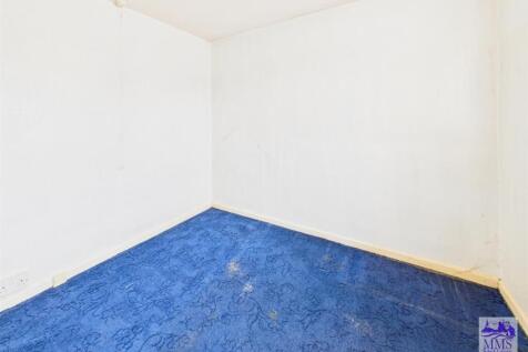 CAM04098G0-PR0089-STILL017.jpg