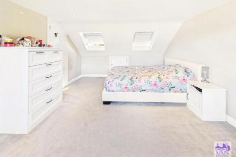 editied loft room.jpg