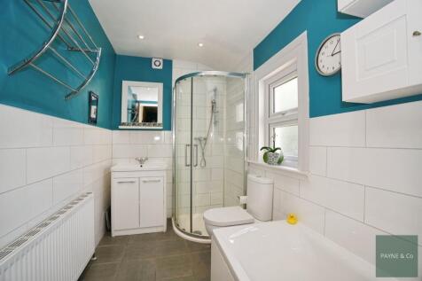 First Floor Bathroom