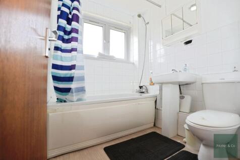First Floor Bathroom/WC