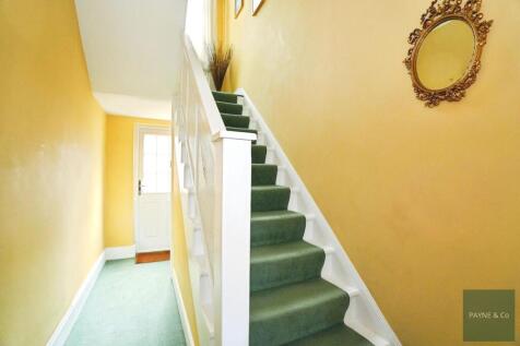 Entrance - Stairs to First Floor
