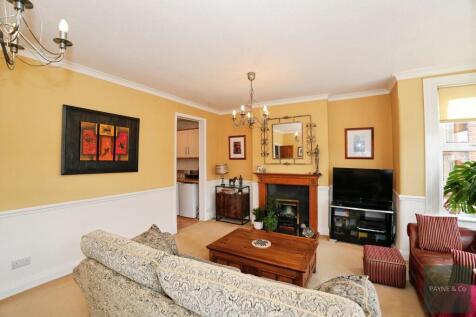 Living Room / Dining Room