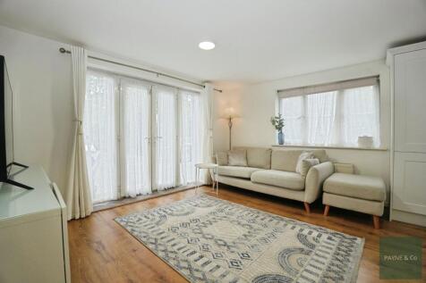 Kitchen/Diner/Living Room