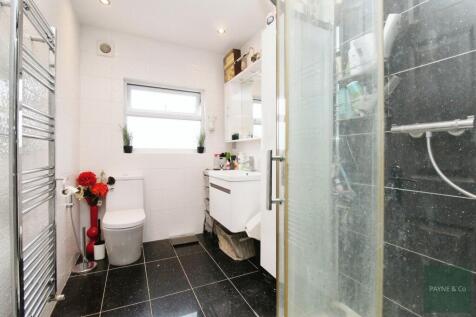 Second Floor Shower/WC