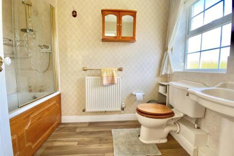 bathroom new floor.jpg