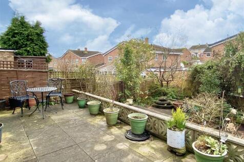 garden 1.jpg