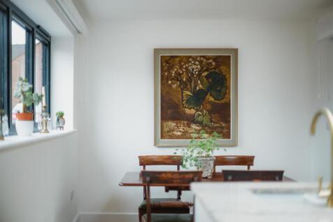 interior36.jpg